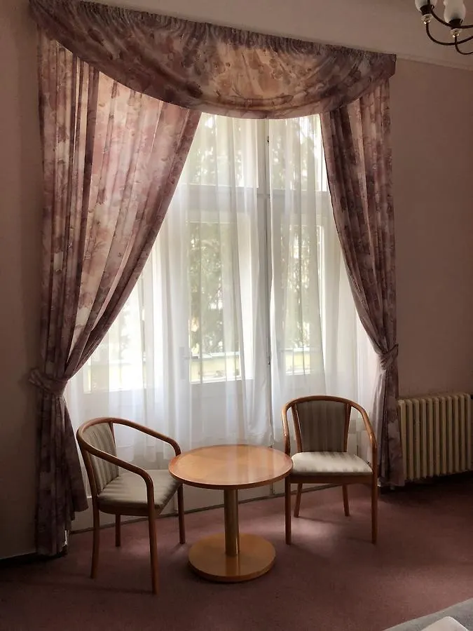 Pension Akropolis, Eco Breakfasts From Farm Marianske Lazne